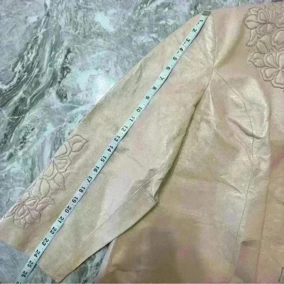 Roaman’s Vintage Women’s Leather Plus Size Jacket Size 34W Light Pink Embroidery - Picture 11 of 12